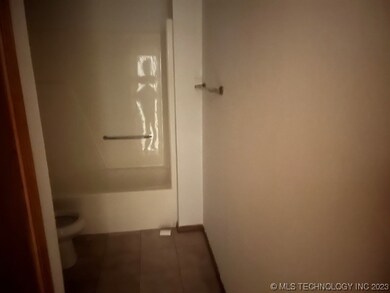 1601 Knox Rd, Ardmore, OK 73401 - photo 7