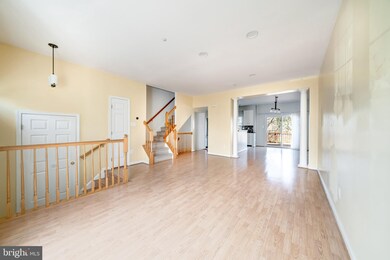8 Rosebay Ct, Germantown, MD 20874 - photo 7