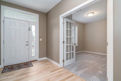 2193 43rd Ave S, Grand Forks, ND 58201 - photo 3