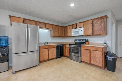 100 Saddlewood Dr, Shelbyville, TN 37160 - photo 6