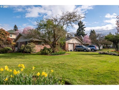 -1 Lariat Dr, Eugene, OR 97401 - photo 2