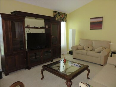 7062 SE 173rd Arlington Loop, The Villages, FL 32162 - photo 5