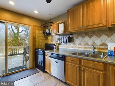 986 Round Top Dr, Annapolis, MD 21409 - photo 5