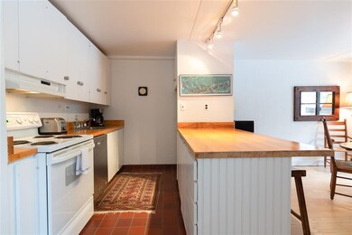 1275 Notchbrook Rd unit 21AB, Stowe, VT 05672 - photo 3