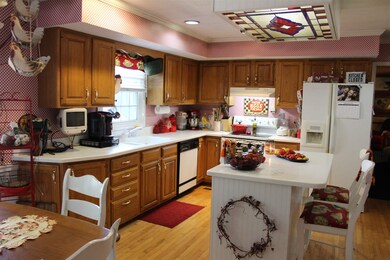 8166 Roberts Ridge Rd, Newburgh, IN 47630 - photo 3