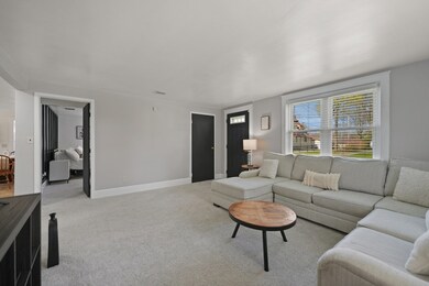 14 Maple St, Taunton, MA 02780 - photo 7