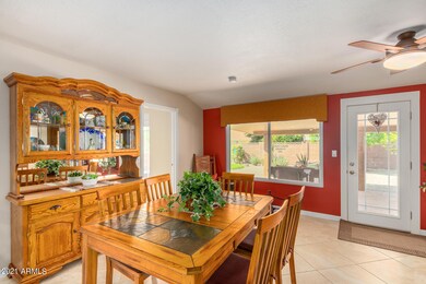 0009-09 - Dessert Forest