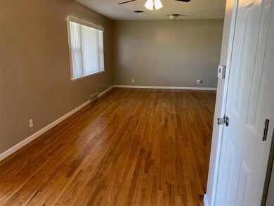 4013 N Chapman Ave, Shawnee, OK 74804 - photo 6