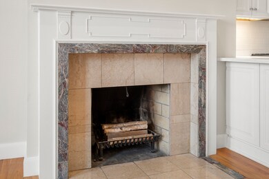 341 Beacon St unit 2D, Boston, MA 02116 - photo 7