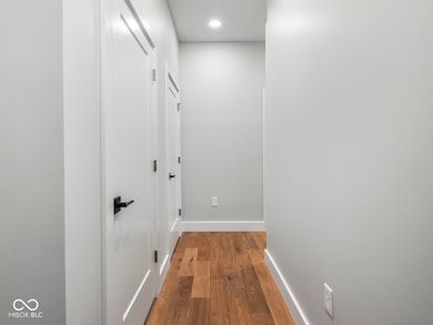 319 E 16th St unit 302, Indianapolis, IN 46202 - photo 3