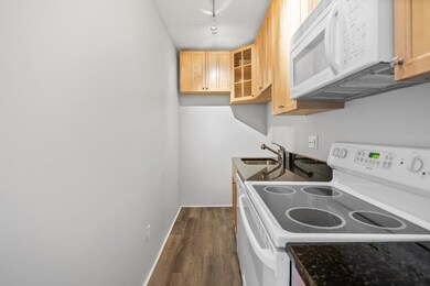 2353 Massachusetts Ave unit 34, Cambridge, MA 02140 - photo 4