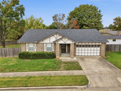 1402 N Elm St, Owasso, OK 74055 - photo 5