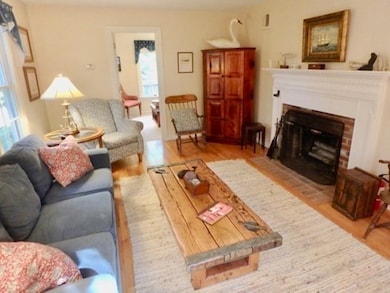 100 Connie's Way &83 Ashtonw Vh408, Tisbury, MA 02568 - photo 3