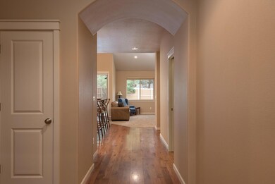 20532 Jacklight Ln, Bend, OR 97702 - photo 5