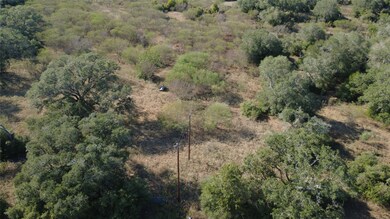 0 Fm 3010 unit 7409868, Yoakum, TX 77995 - photo 3