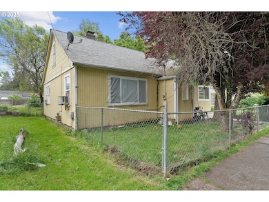 440 N 14th Ave, Cornelius, OR 97113 - photo 2