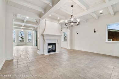 B3. 2nd Living Room