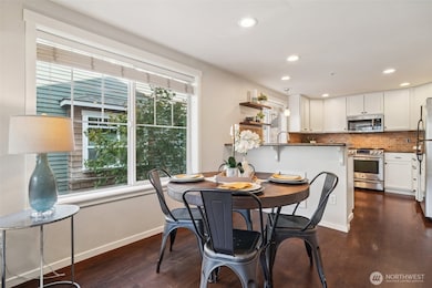 6562 5th Ave NE unit C, Seattle, WA 98115 - photo 7