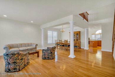 13 W Parsonage Way, Manalapan, NJ 07726 - photo 4