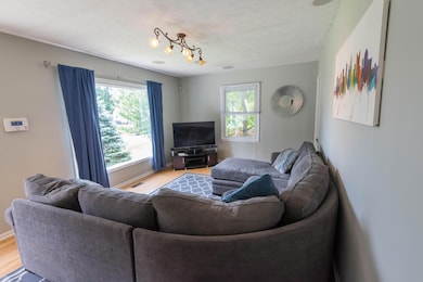 1352 Pauline Ave, Columbus, OH 43224 - photo 6