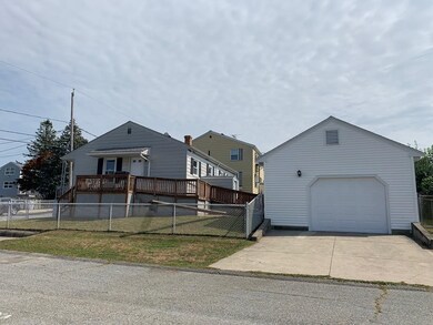 529 Woodman St, Fall River, MA 02724 - photo 3