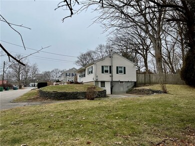 225 Alvin St, Warwick, RI 02886 - photo 3