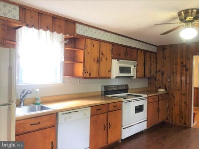 401 Greenwich Ave, Paulsboro, NJ 08066 - photo 4