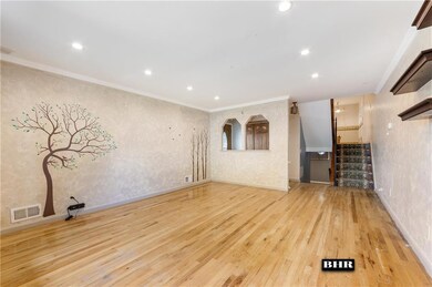 289 Abingdon Ave, Staten Island, NY 10308 - photo 5