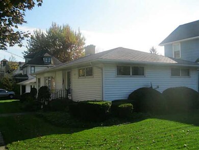 339 Wheatfield St, North Tonawanda, NY 14120 - photo 2