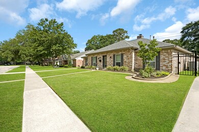 1038 Candlelight Ln, Houston, TX 77018 - photo 3