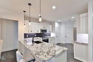 4509 Seals Ln, Abilene, TX 79606 - photo 6