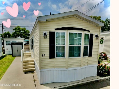 Colourful Authentic Welcome Home Yard Si