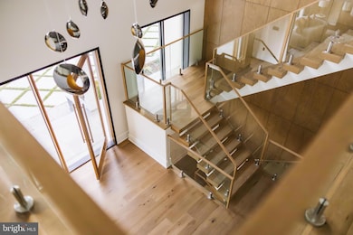 6605 Lybrook Ct, Bethesda, MD 20817 - photo 4