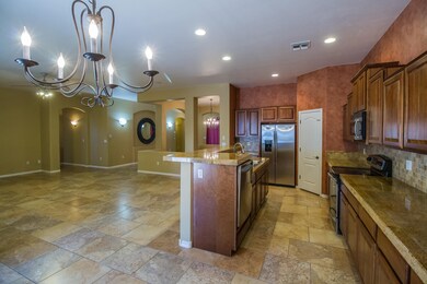 Kitchen/Dining