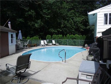 1111 Pippin Orchard Rd, Cranston, RI 02921 - photo 6