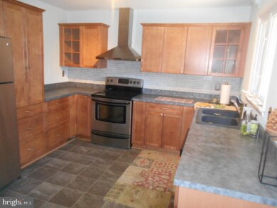 151 Ashurst Ln, Mount Holly, NJ 08060 - photo 6