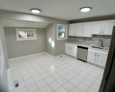 2809 Saint James St unit 3, Rolling Meadows, IL 60008 - photo 3