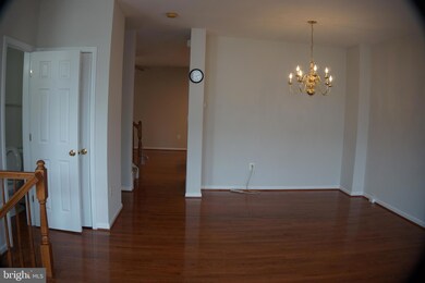 42807 Shaler St, Chantilly, VA 20152 - photo 6