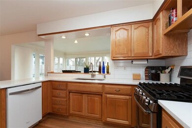 8012 Park St, Lenexa, KS 66215 - photo 7