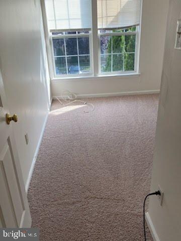 9827 Bayline Cir, Owings Mills, MD 21117 - photo 2