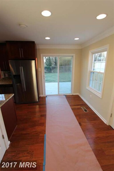 320 W J St, Purcellville, VA 20132 - photo 7