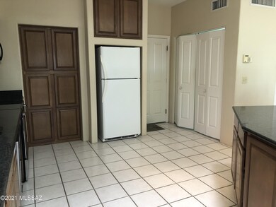 4211 N Rillito Creek Place, Tucson, AZ 85719 - photo 7