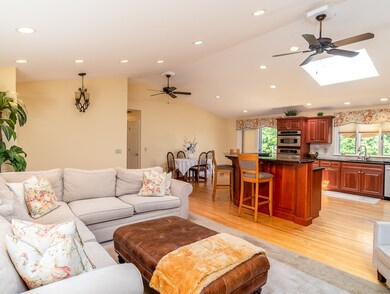 120 Wilkin Dr, Longmeadow, MA 01106 - photo 7