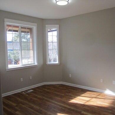 2318 NW Summerhill Dr, Bend, OR 97701 - photo 2