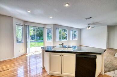 906 Niguel St, Oceanside, CA 92057 - photo 4