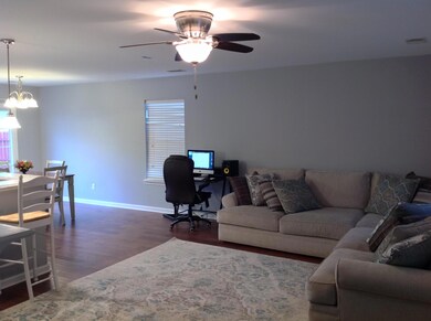 237 tpl family room 2