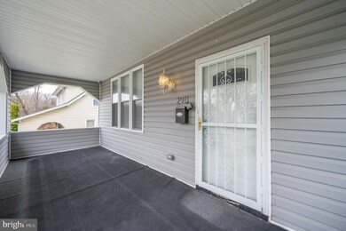 2911 N Loudon Ave, Baltimore, MD 21216 - photo 4