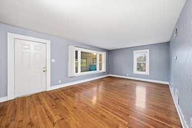 18335 Sherman St unit 2, Lansing, IL 60438 - photo 5