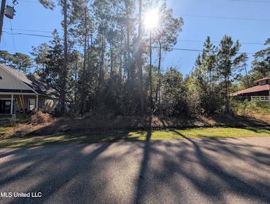 7311 Ieke Cir, Diamondhead, MS 39525 - photo 2