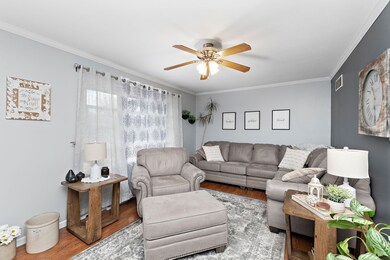 4-1305 Ruby St - Final-103